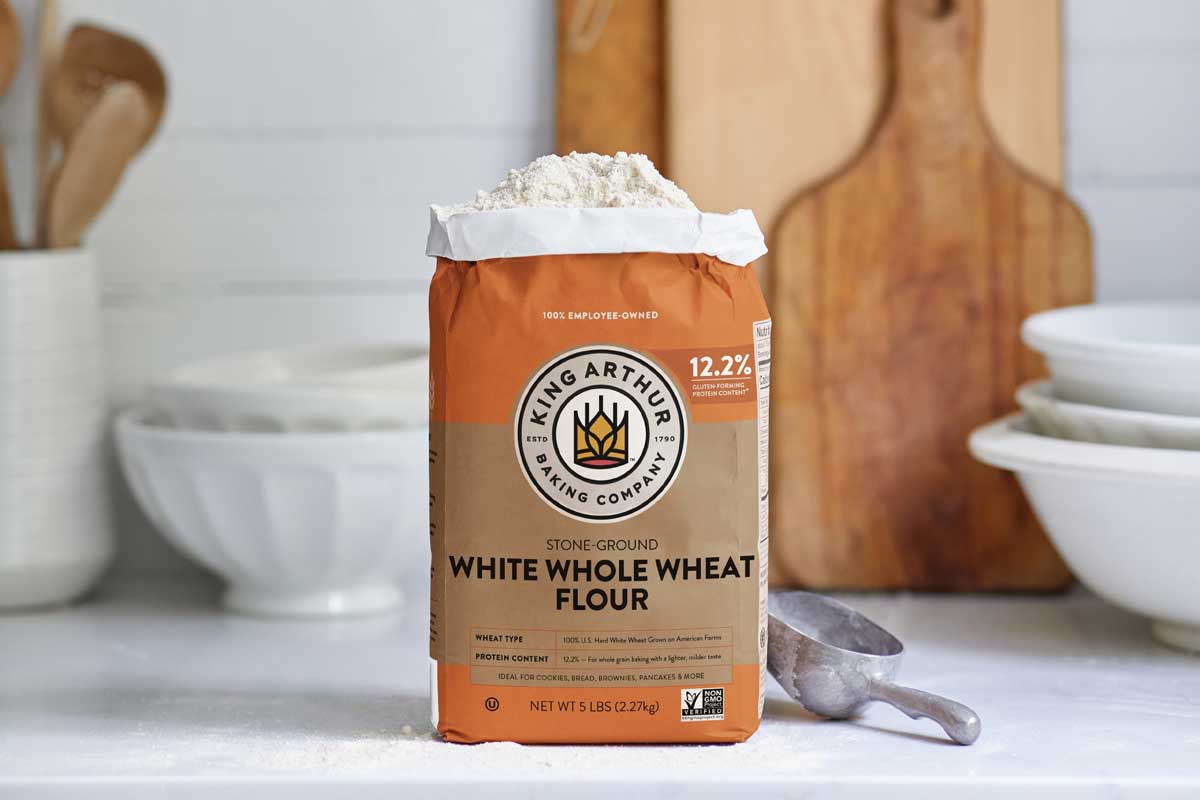 https://www.kingarthurbaking.com/sites/default/files/2021-03/white-whole-wheat-flour.jpg