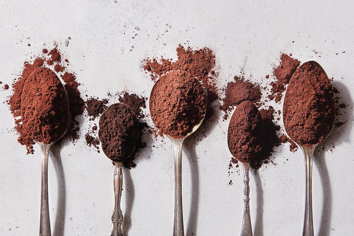 What's the Difference Between Cocoa and Cacao Powder?