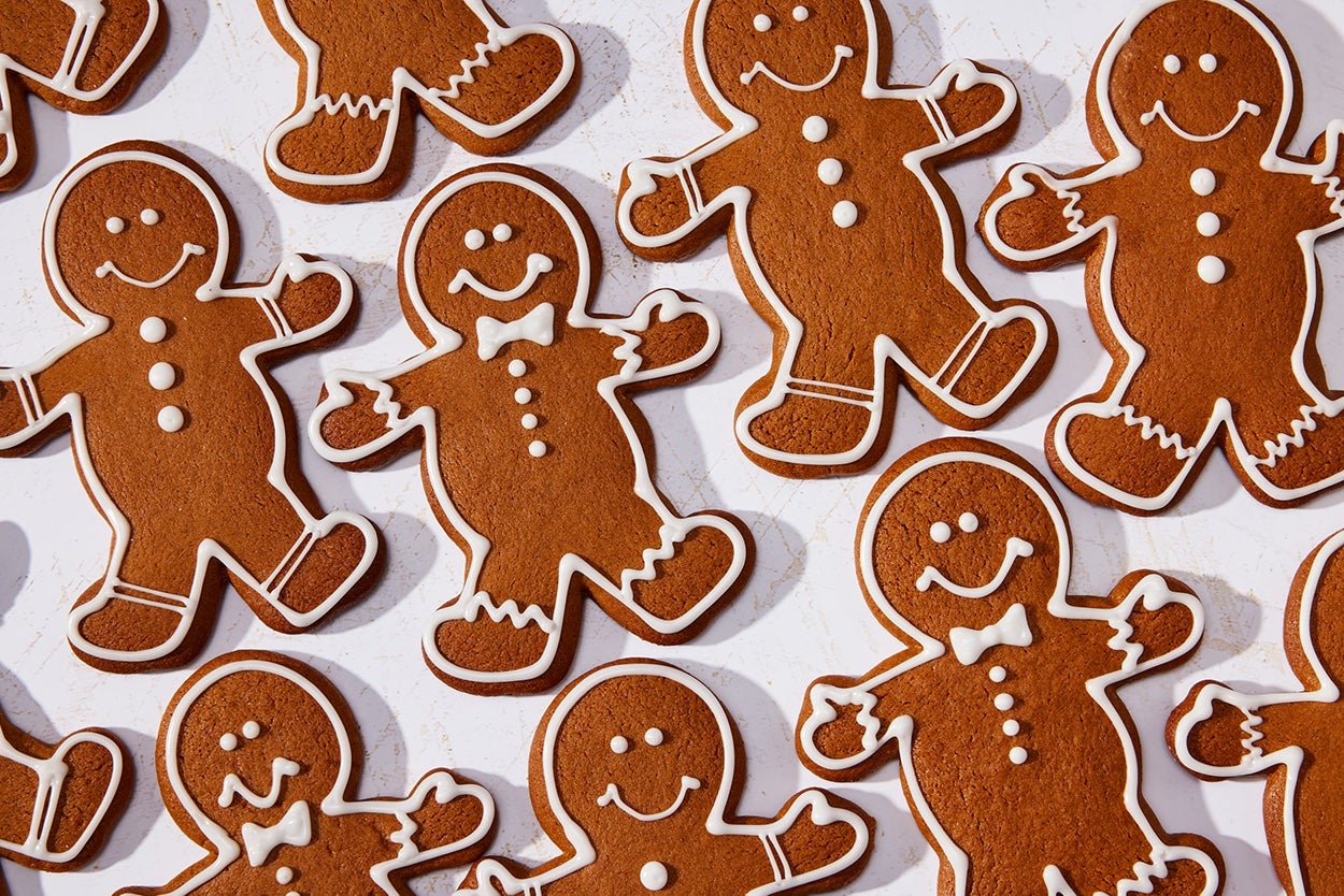 https://www.kingarthurbaking.com/sites/default/files/2023-12/Gingerbread-Cookies_0354%20%281%29.jpg