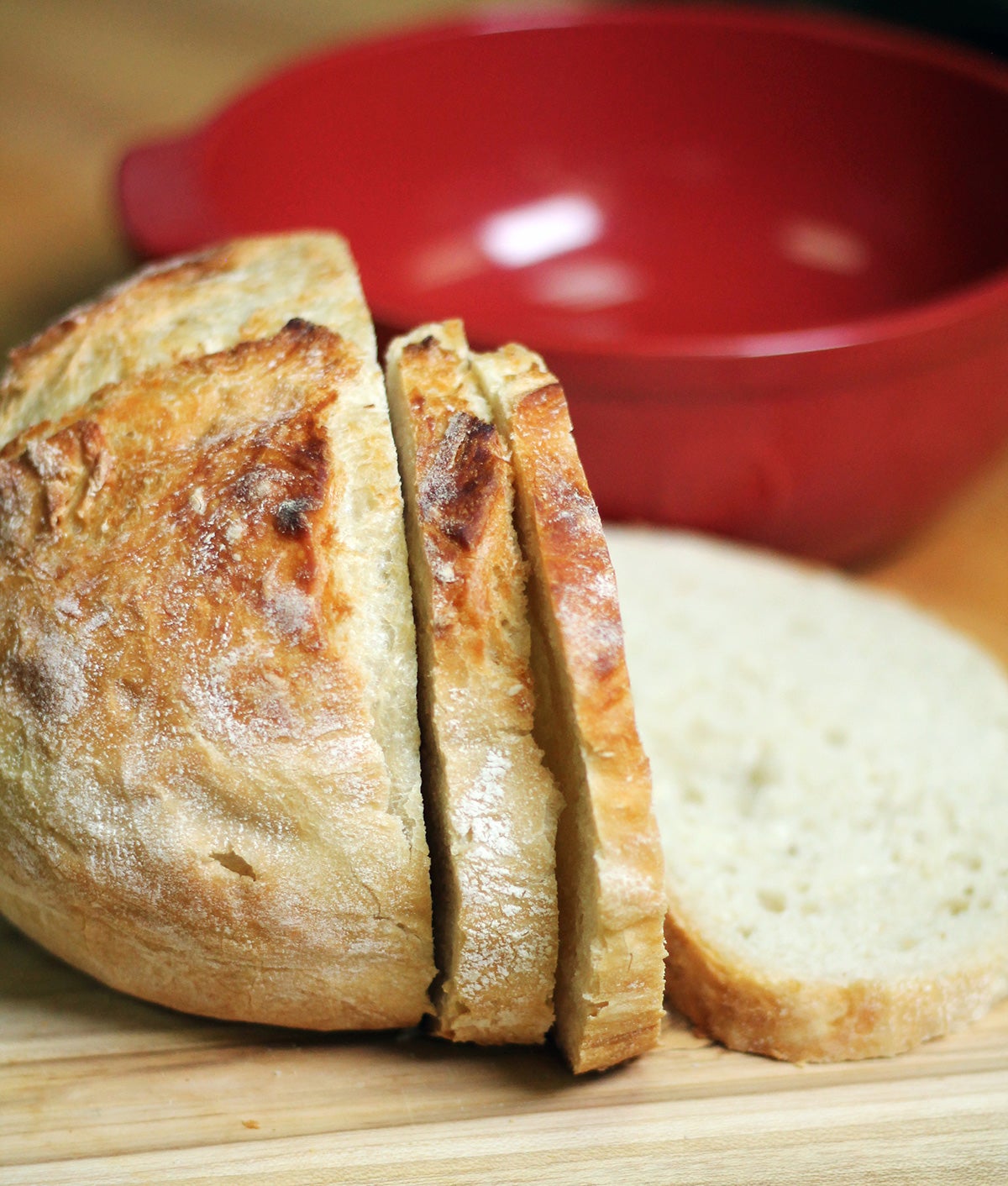 Homemade Dutch Oven Bread: Kneaded and No-Knead Methods - Kitchen Joy