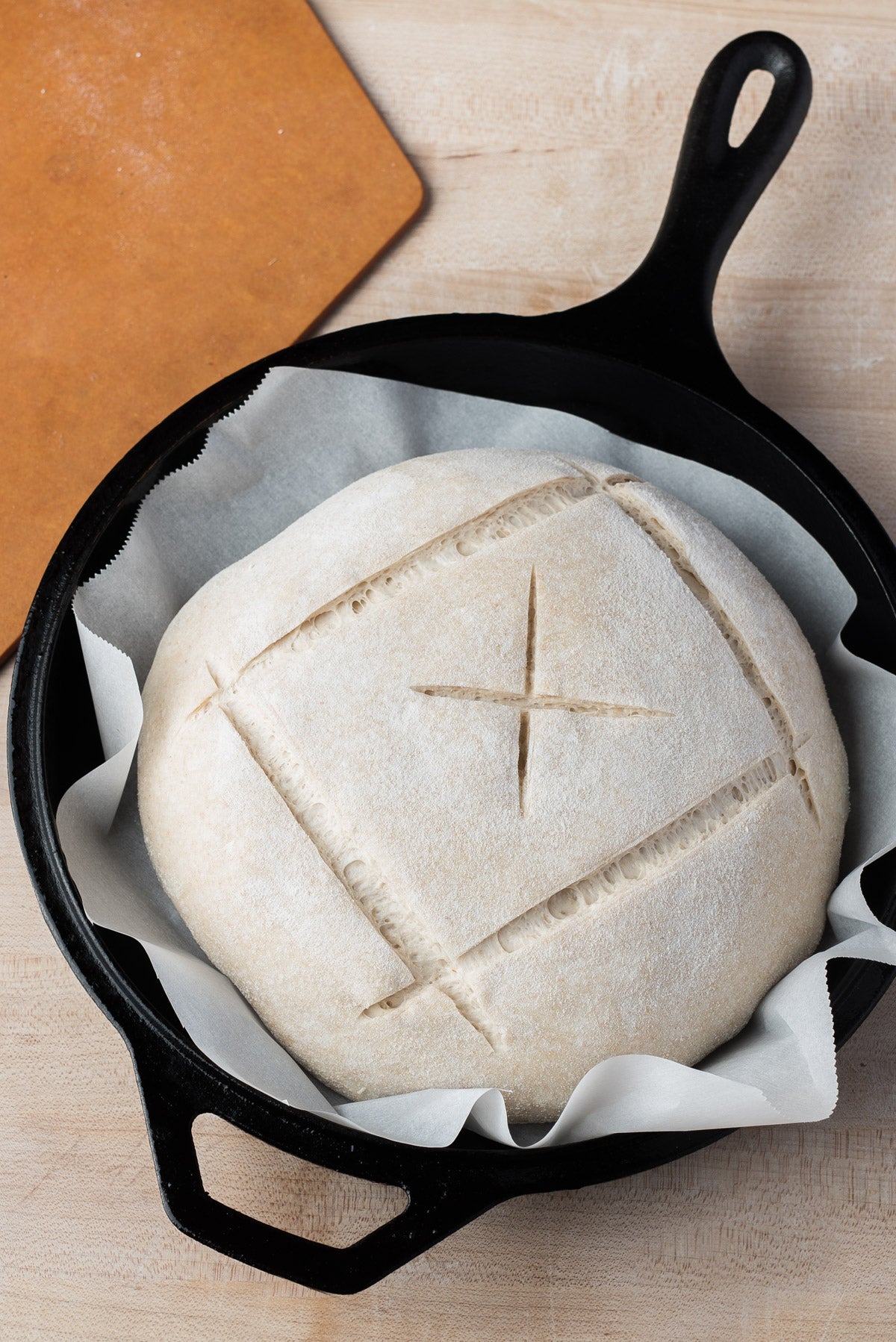 https://www.kingarthurbaking.com/sites/default/files/blog-images/2018/02/Transferring-Bread-Dough-via-@kingarthurflour-3-2.jpg