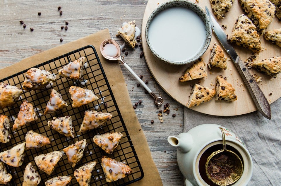 Mini Scone Pan & Mix Gift