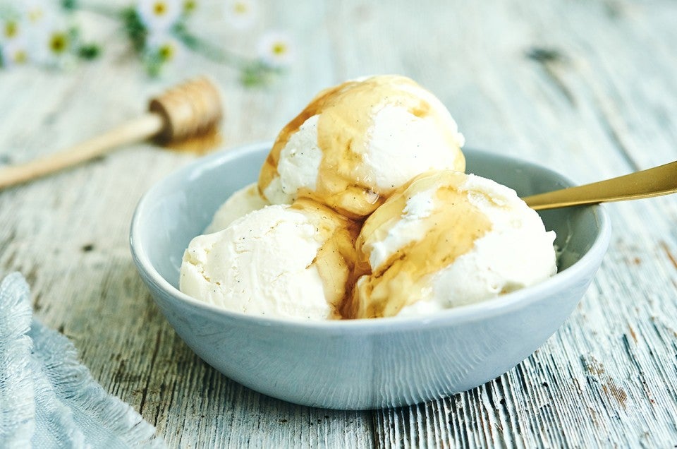 Vanilla frozen yogurt recipe without ice cream maker hot sale