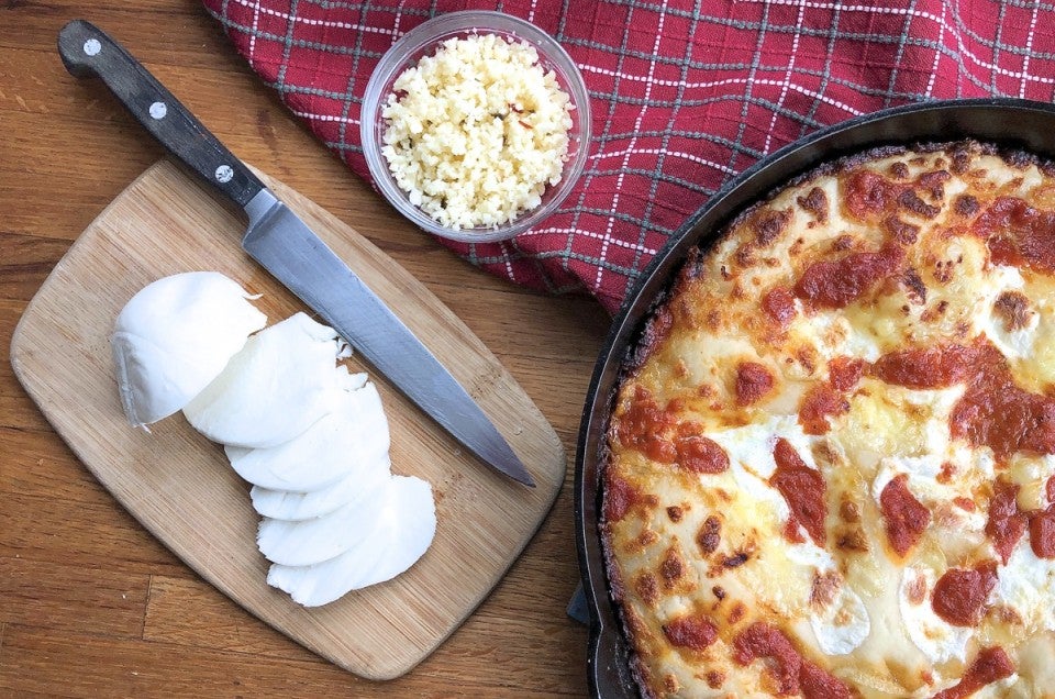 Cheddar vs. Mozzarella: Which Cheese Is Right for Your Next Family Meal?