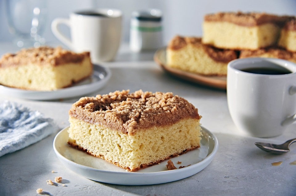 Gluten-Free Cinnamon Coffee Cake Muffins - Em's NutFree Eats