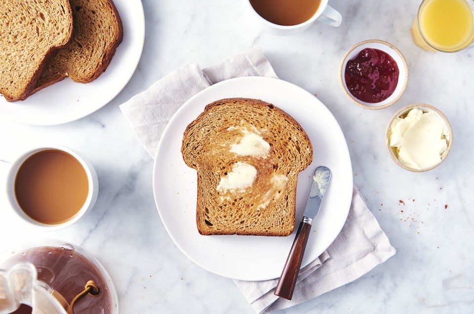 Old-Fashioned Oatmeal Bread