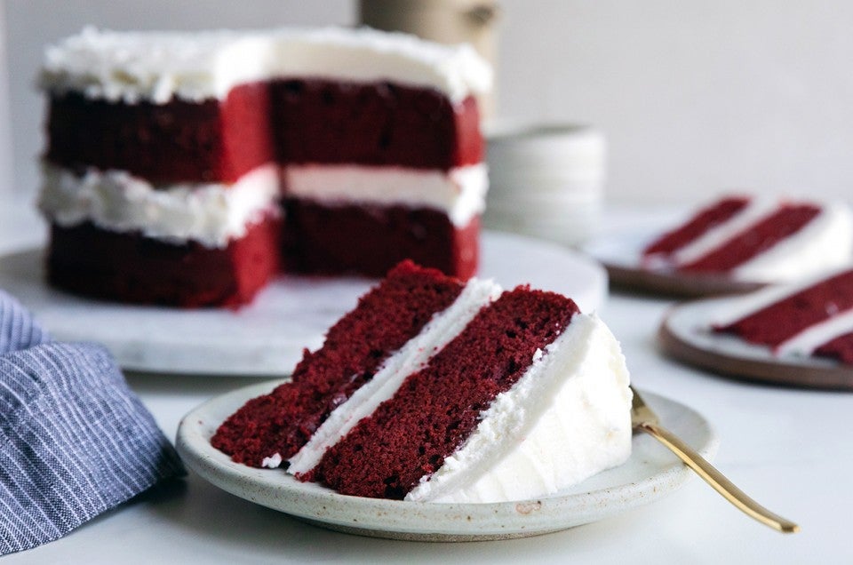 Order Heart Shape Red Velvet Cake online | free delivery in 3 hours -  Flowera