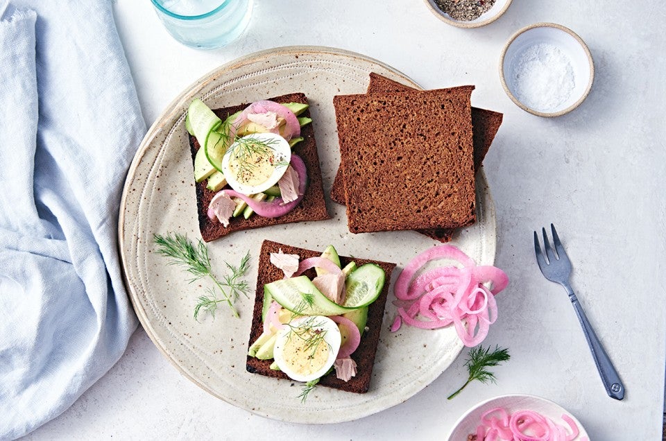 Icelandic Rye Bread - select to zoom