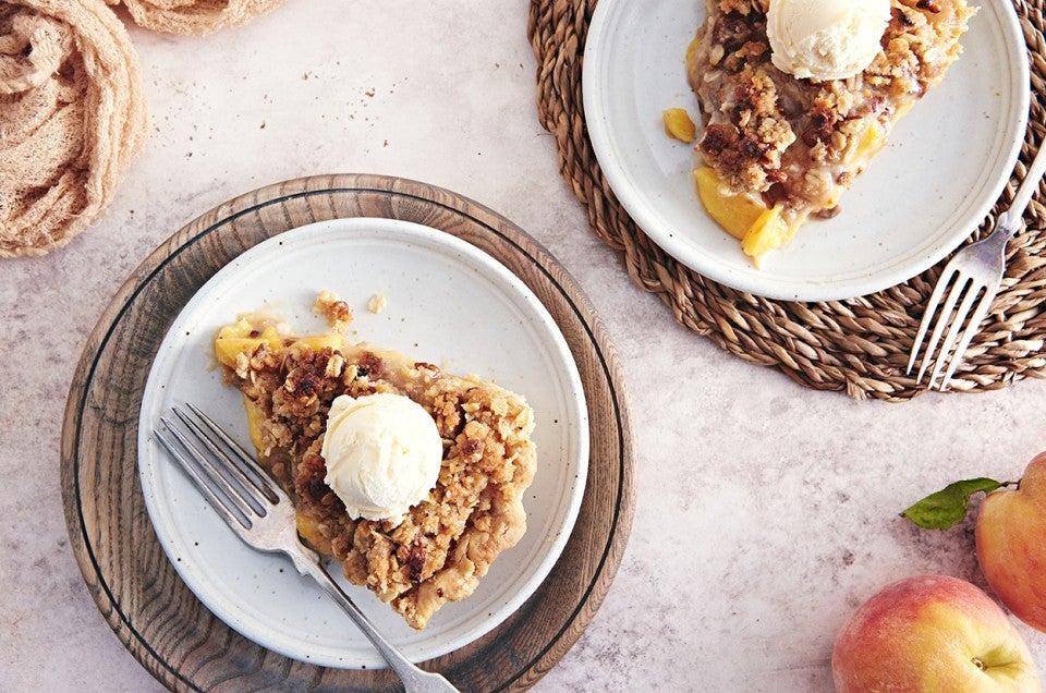 Peach Streusel Pie