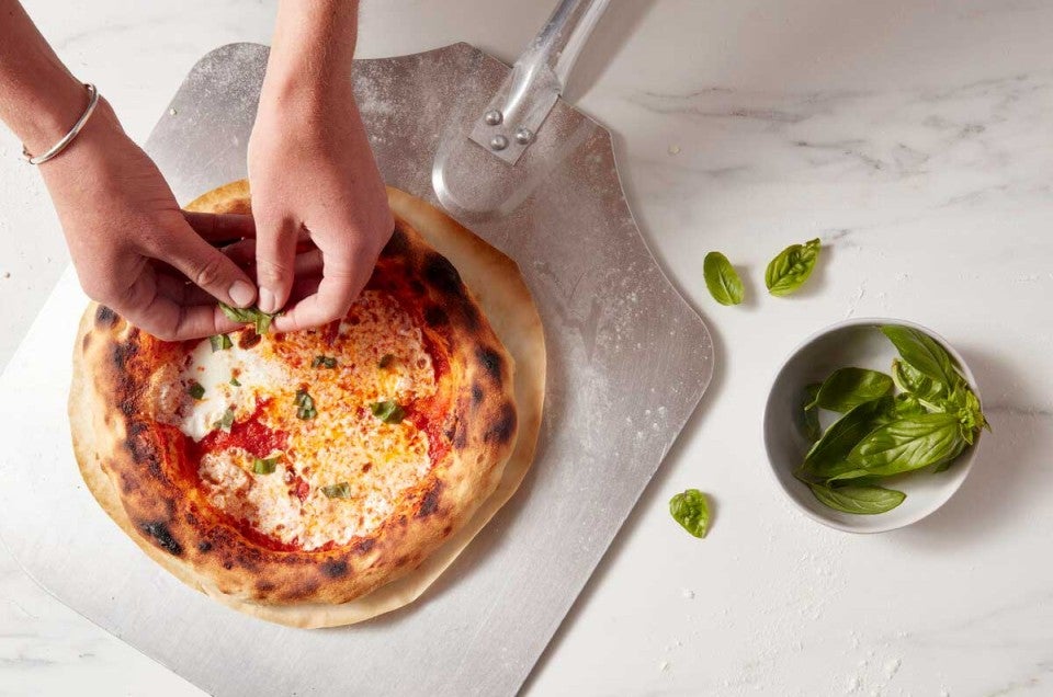 This CAST IRON Neapolitan PIZZA is so good It might get stolen