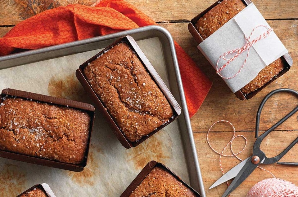 As a Pastry Cook, I Swear by This Loaf Pan for Pumpkin Bread