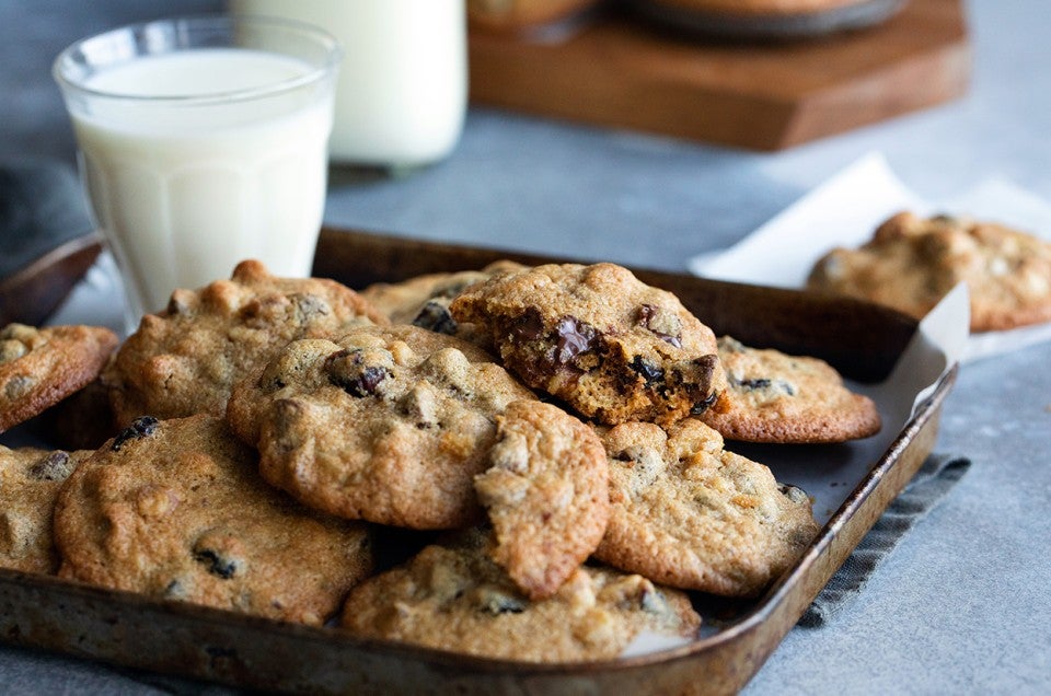 Cranberry-Chocolate Cookies - select to zoom