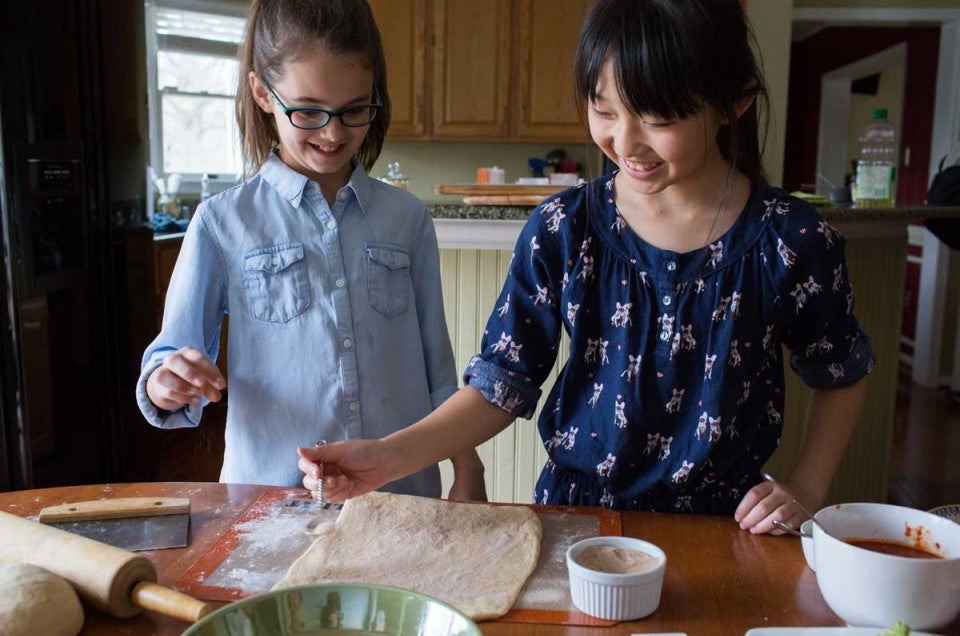 How to Measure Flour - The Baker Chick