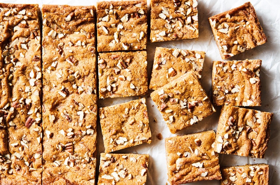 Holiday Gift Guide for The Baker - Browned Butter Blondie