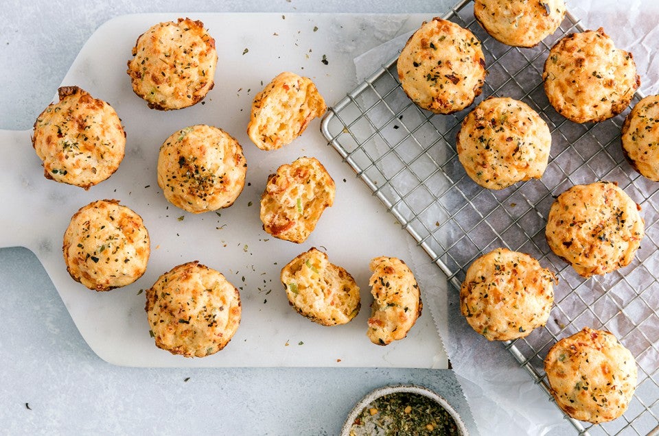 How to bake with a specialty shaped pan - Baking Bites