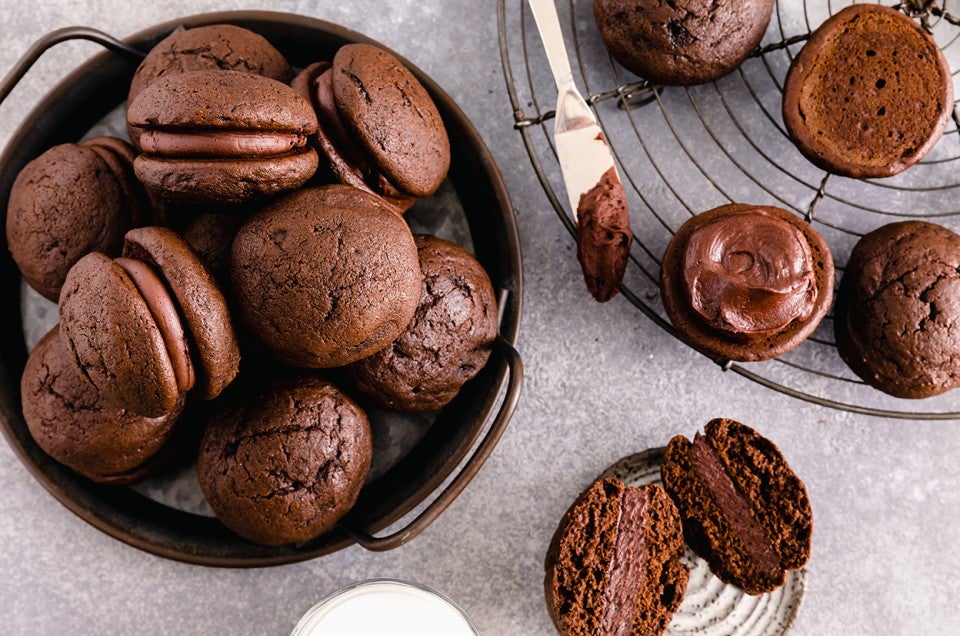 Blueberry Pancake Whoopie Pies