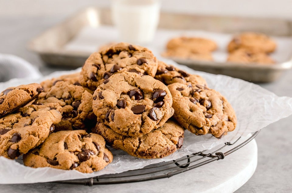 Crunchy Whole Grain Chocolate Chip Cookies Recipe