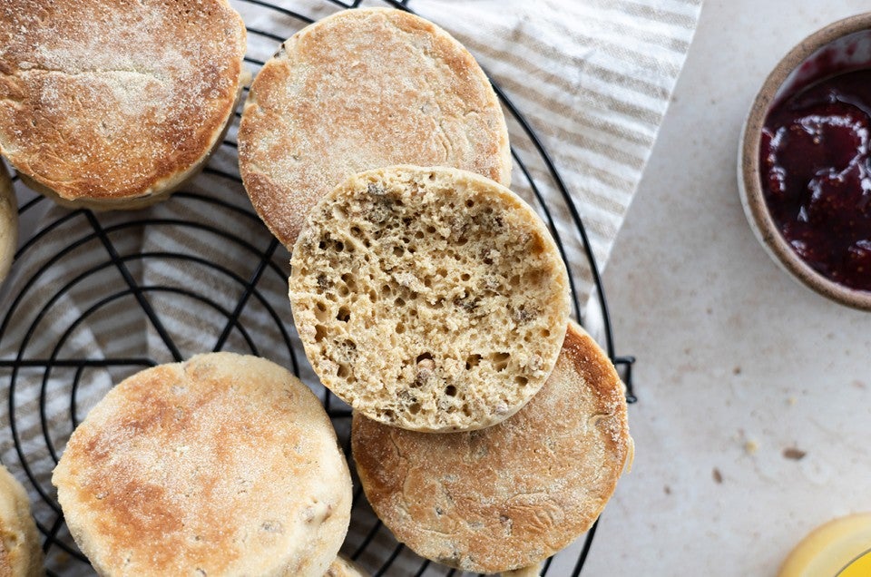 Homemade English Muffins (Fool proof recipe!) - Chef Savvy