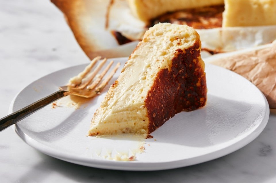 https://www.kingarthurbaking.com/sites/default/files/styles/featured_image/public/2022-04/Basque-Style%20Cheesecake%20from%20your%20air%20fryer-3B.jpg?itok=b02ef3GW