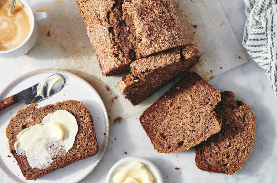 https://www.kingarthurbaking.com/sites/default/files/styles/featured_image/public/2022-07/gluten-free-banana-bread-with-coconut-and-flax_0622.jpg?itok=U9nUgw-5