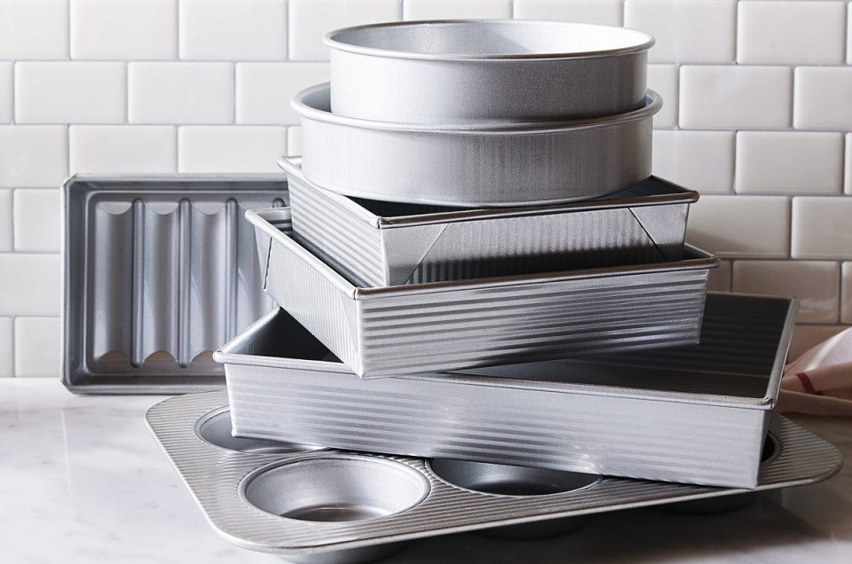 Everything You Need to Know About Bakeware | Bigger Bolder Baking