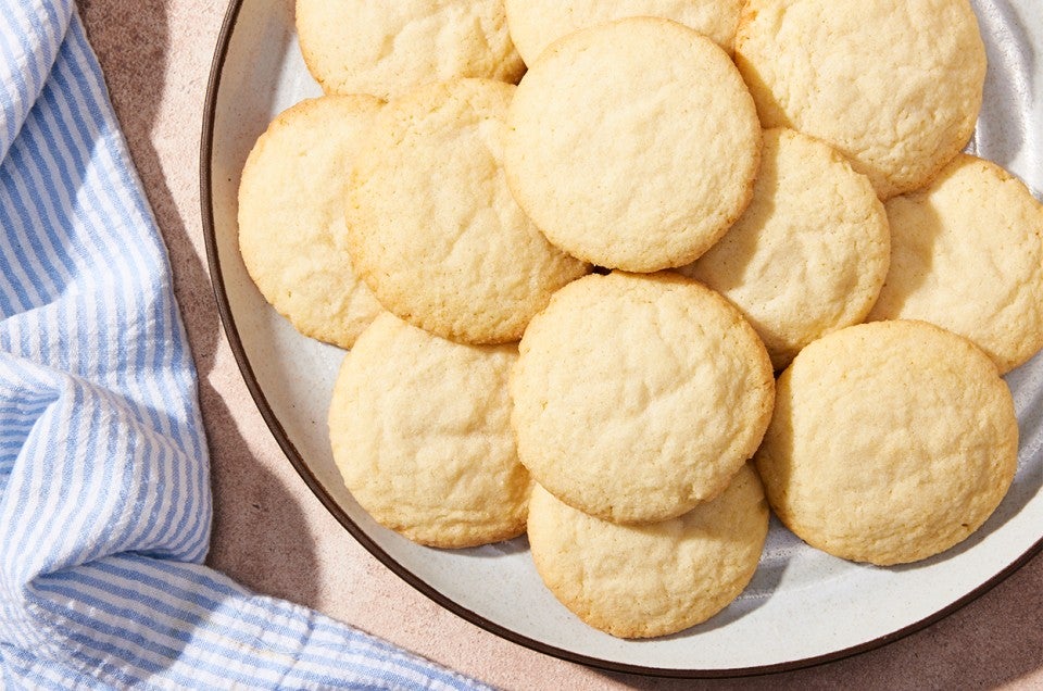 How to Make Coffee Syrup  Cookie Dough and Oven Mitt