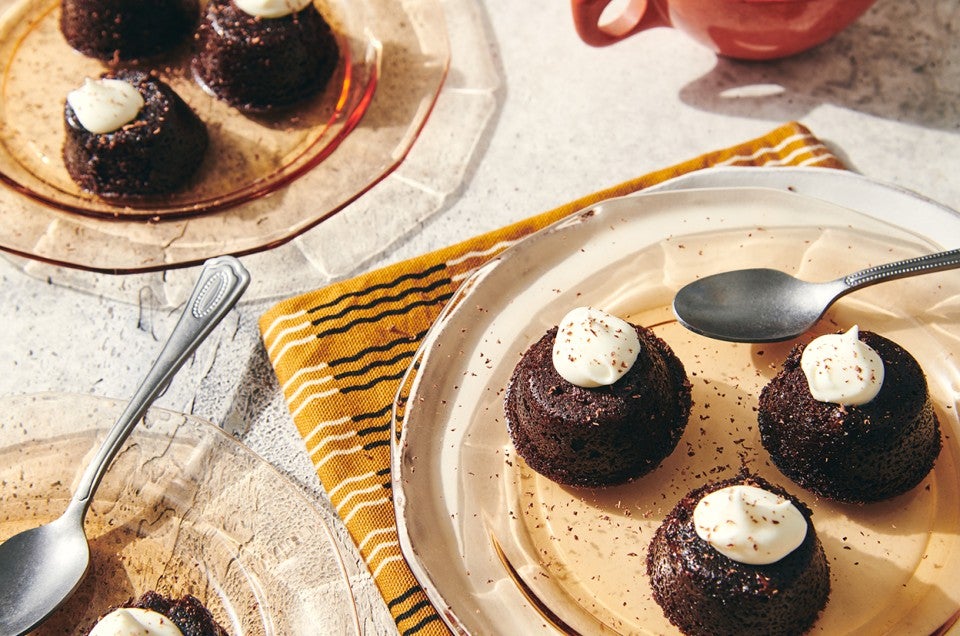 Molten Chocolate Mini Cakes - select to zoom