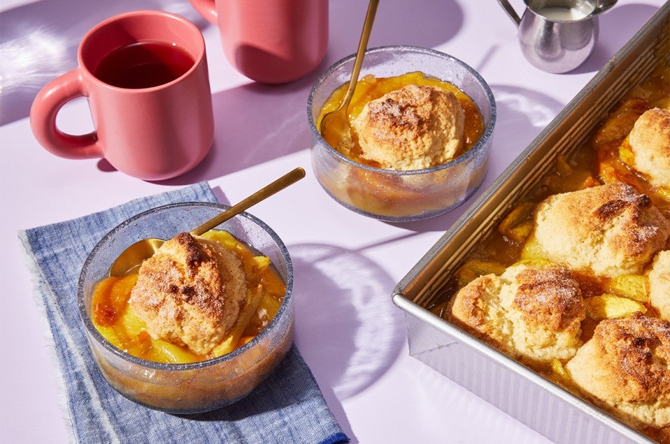 Easy Peach Cobbler - select to zoom