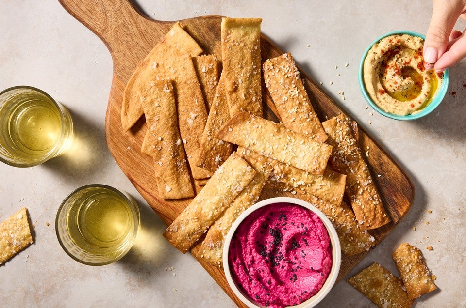 Light and Crisp Olive Oil Crackers - select to zoom