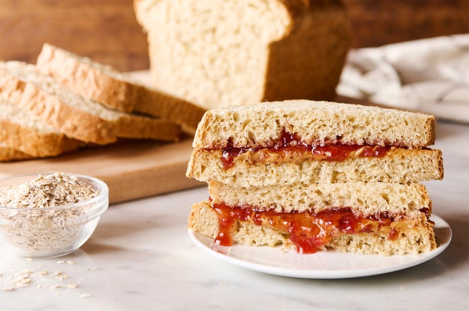 Oatmeal Sandwich Bread - select to zoom