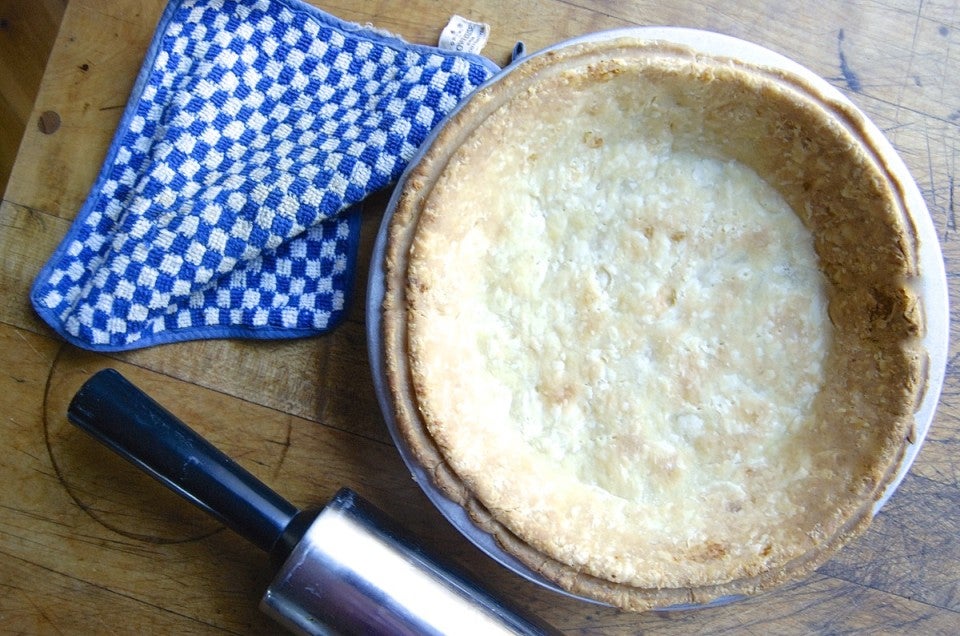 https://www.kingarthurbaking.com/sites/default/files/styles/featured_image/public/blog-featured/Blind-Bake-Pie-Crust-1_0.jpg?itok=yZ2QvqTa