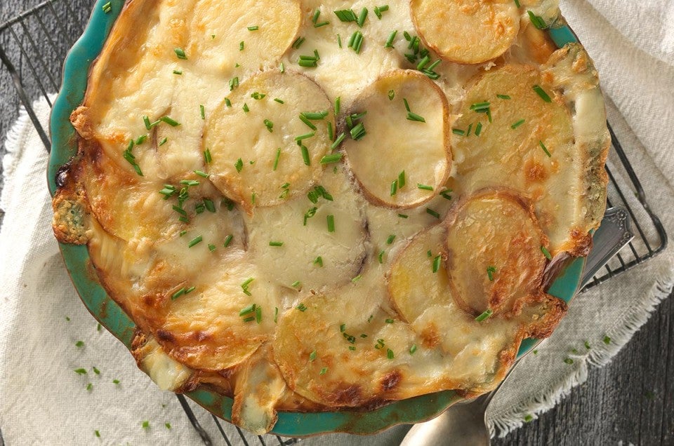 The BEST Scalloped Potatoes Recipe! - Chef Savvy