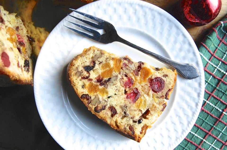 The Best Christmas Bundt Cake for a Festive Holiday - Good Cheap Eats