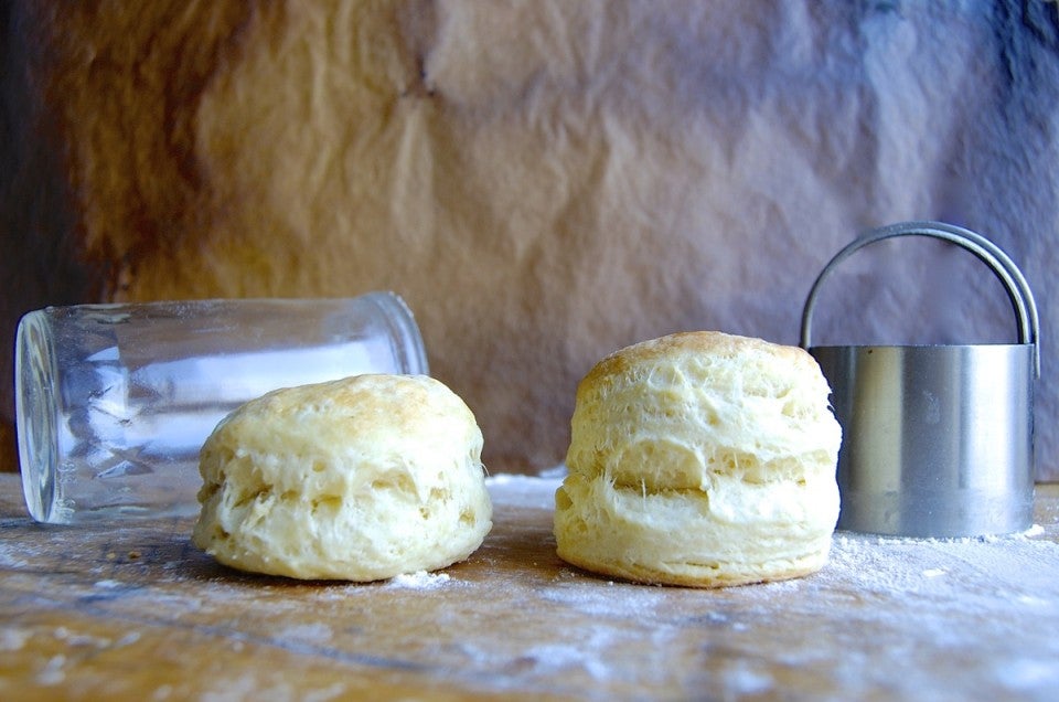 https://www.kingarthurbaking.com/sites/default/files/styles/featured_image/public/blog-featured/How-to-make-high-rising-biscuits-1A_0.jpg?itok=fj2lHa-z