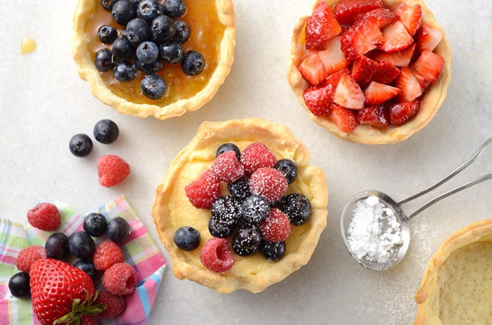 7 Baking Tools for Better Homemade Summer Fruit Pies