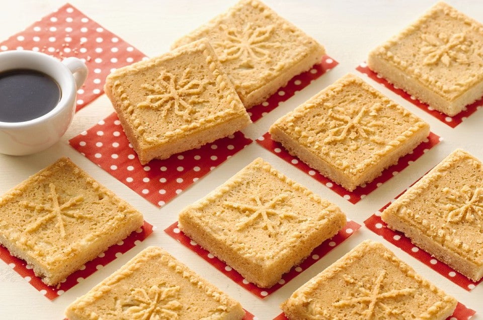 Snowflake Shortbread Pan