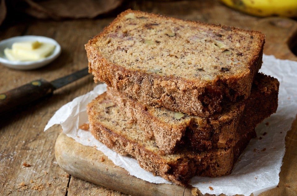 Whole-Grain Banana Bread via @kingarthurflour