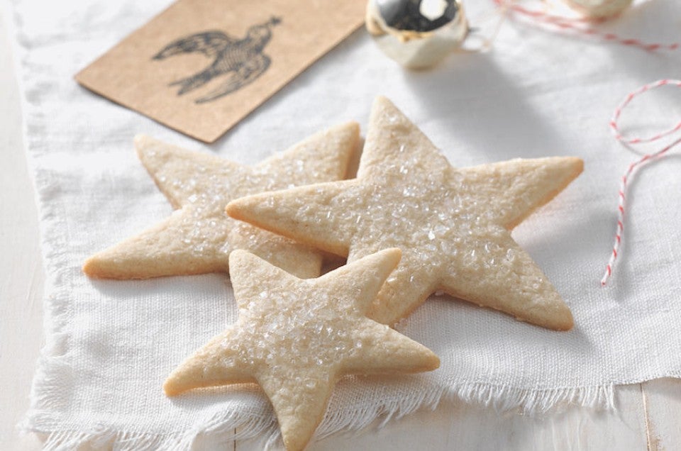 The best Gluten-Free Sugar Cookies using @kingarthurflour's gluten-free sugar cookie mix!