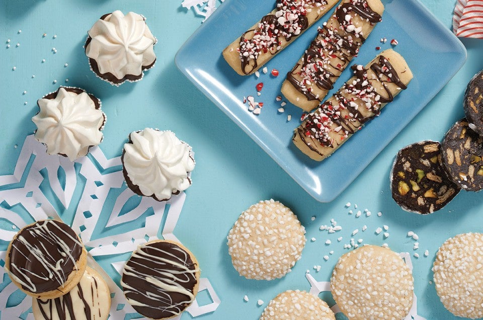 Holiday Cookies: Showstopping Recipes to Sweeten the Season [A Baking Book] [Book]