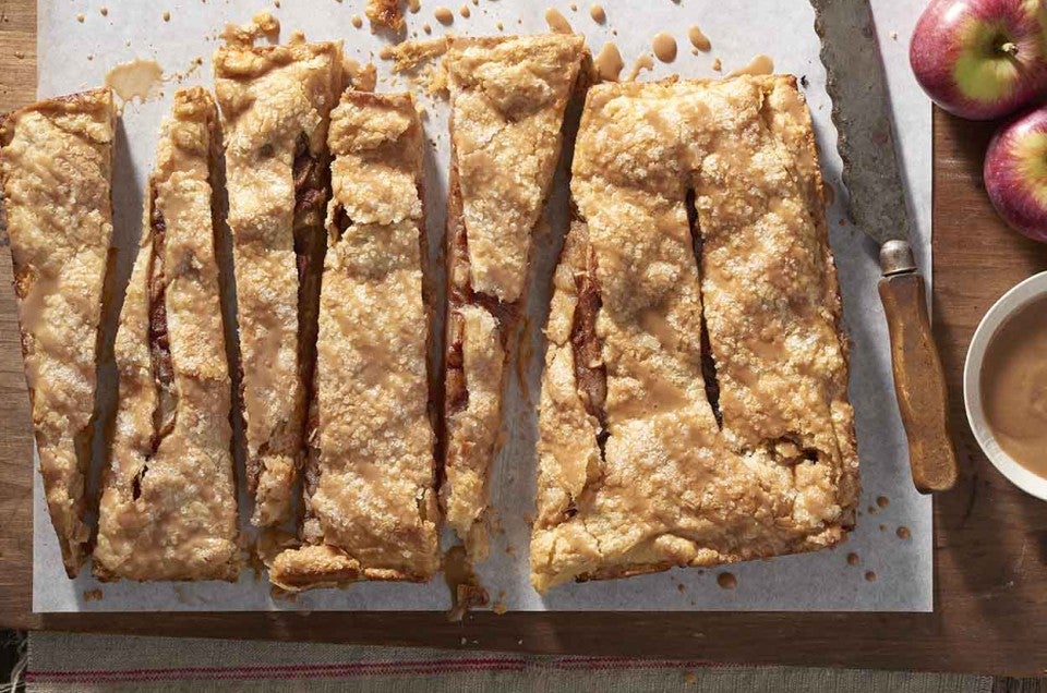 Old-Fashioned Apple Slab