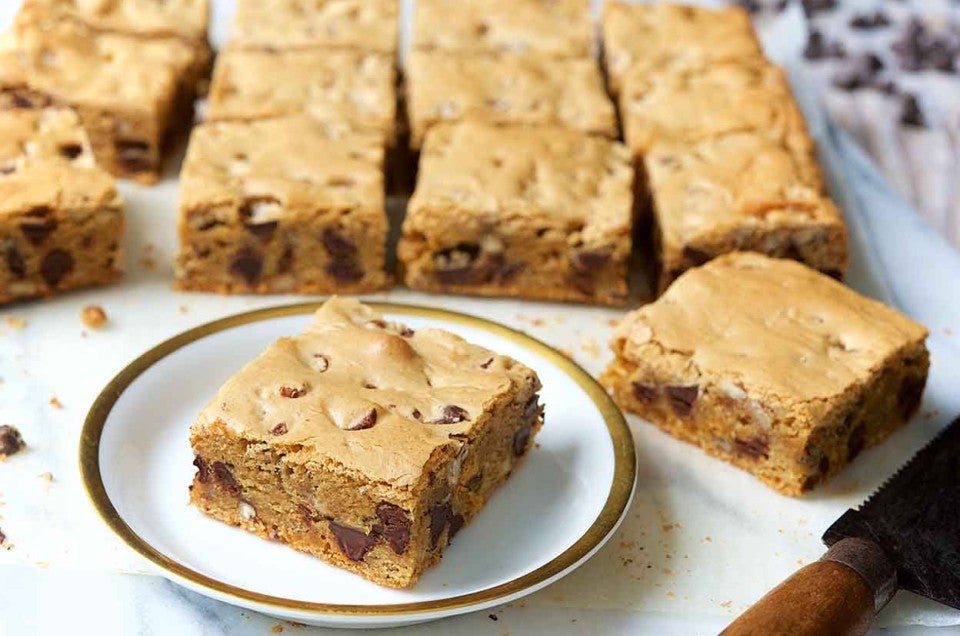 chocolate chip cookie dough bars