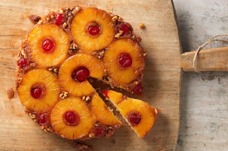 Classic Pineapple Upside Down Cake - Nordic Ware