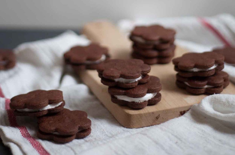 Peppermint Marshmallow Sandwich Cookies