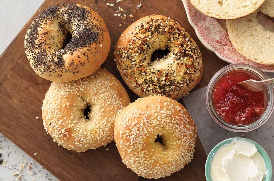 Plain Bagel {VIDEO How-To} - i am baker