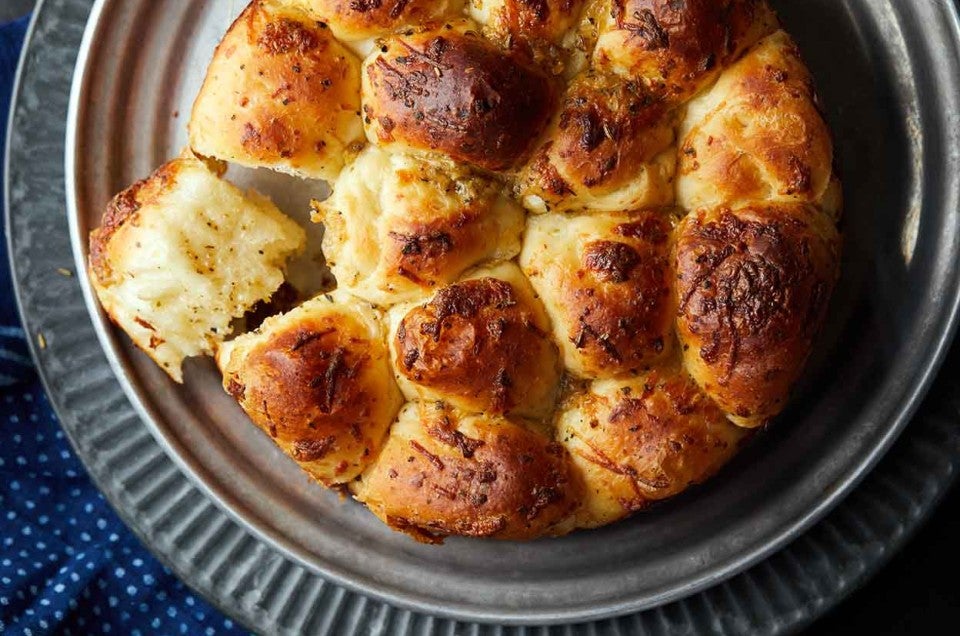 Herbed Asiago Bubble Bread