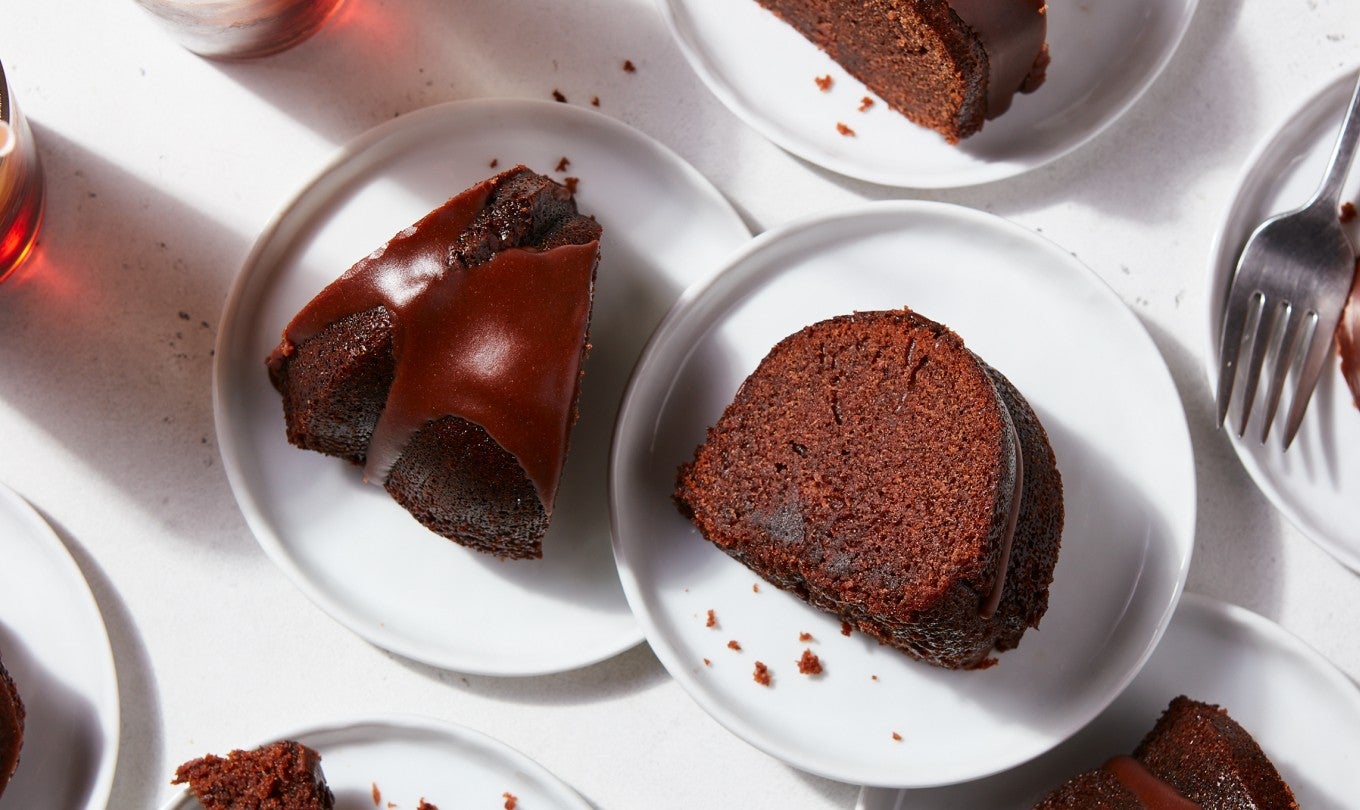 Root Beer Cake with Chocolate Root Beer Ganache