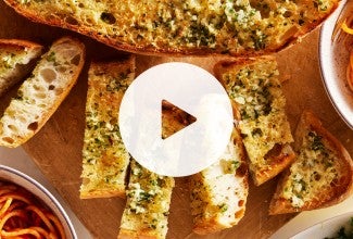 Supreme Garlic Bread - select to zoom