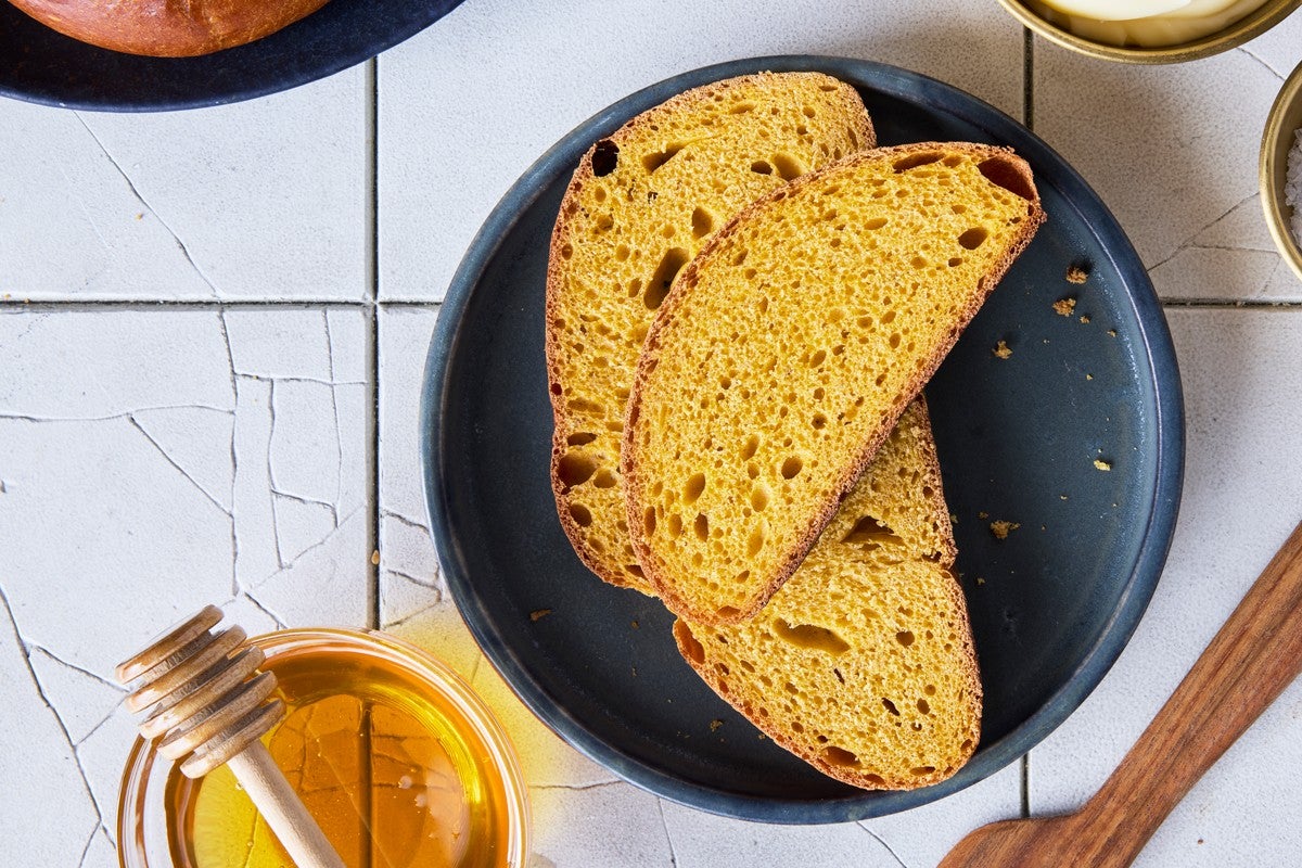 Sliced ​​Pumpkin Challah