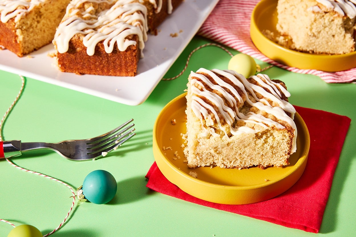 Lazy Morning Eggnog Coffee Cake 