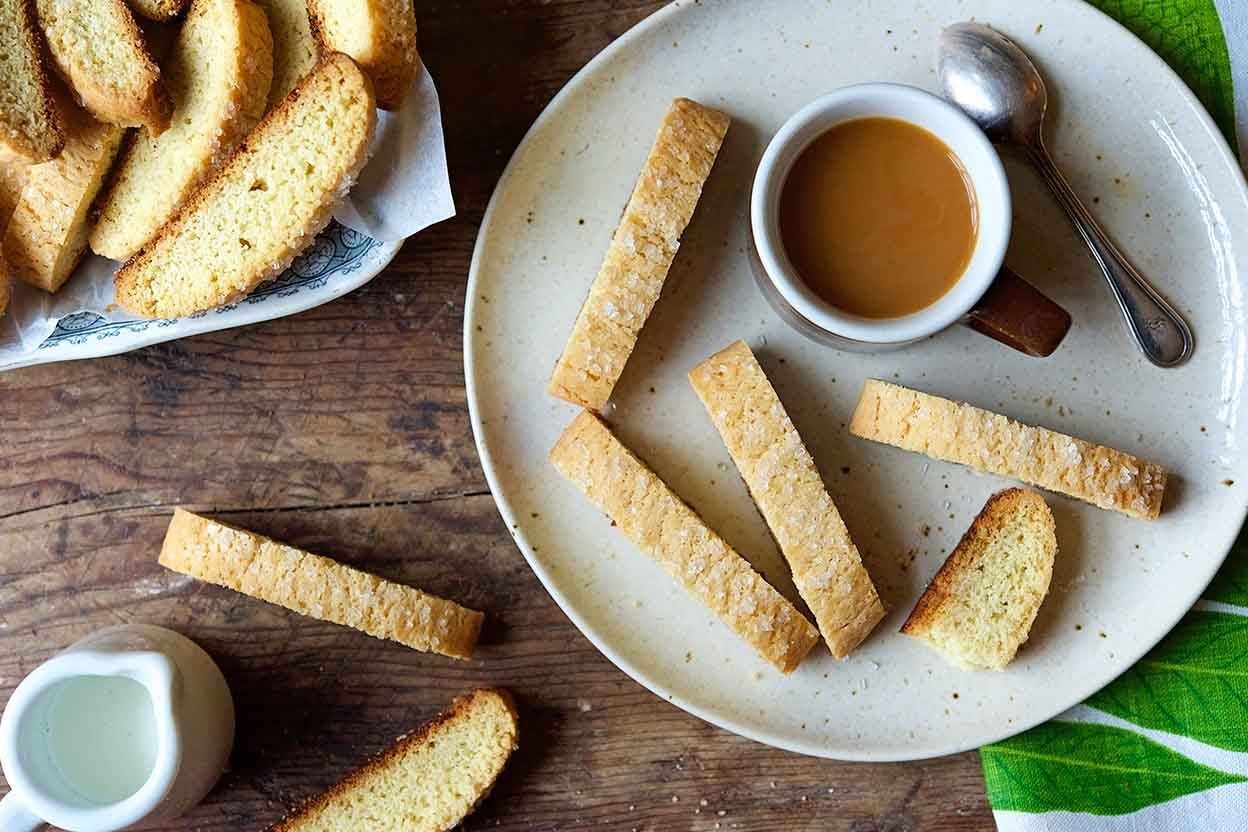 American-Style Vanilla Biscotti